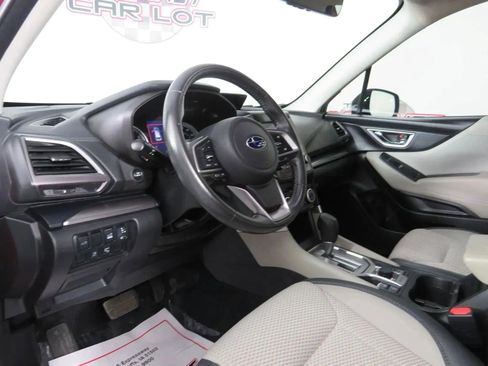 Used 2020 Subaru Forester Premium image 10