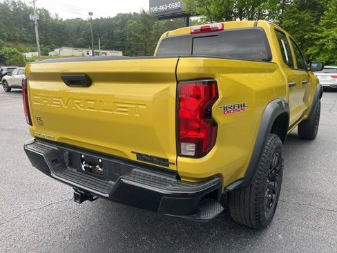 Used 2023 Chevrolet Colorado Trail Boss w/ Advanced Trailering Package AWD/4WD image 10
