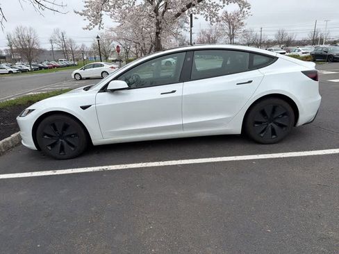 Used 2025 Tesla Model 3 Long Range image 14