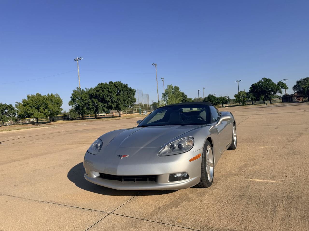 Used 2005 Chevrolet Corvette Convertible w/ Preferred Equipment Group RWD image 5