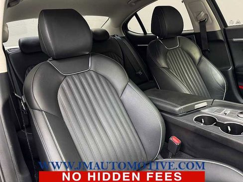 Used 2020 Genesis G70 3.3T AWD/4WD image 21