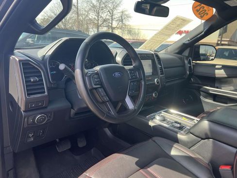 Used 2021 Ford Expedition Limited AWD/4WD image 19