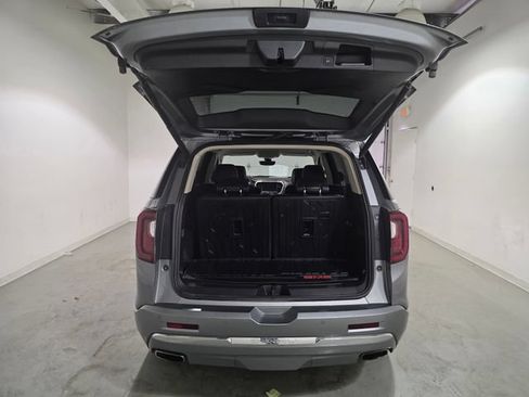 Used 2023 GMC Acadia Denali w/ Denali Technology Package AWD/4WD image 8