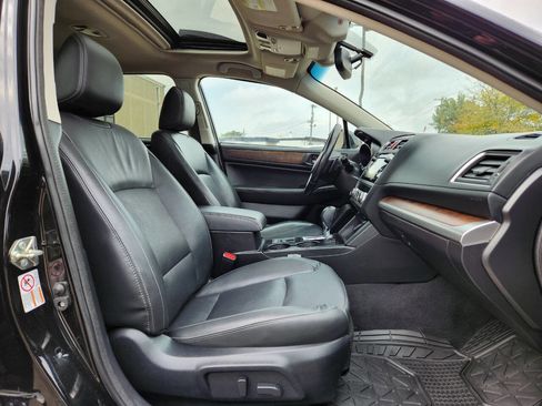 Used 2016 Subaru Outback 2.5i Limited image 14