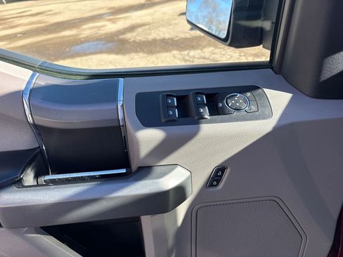 Used 2018 Ford F150 XLT w/ Equipment Group 302A Luxury image 9