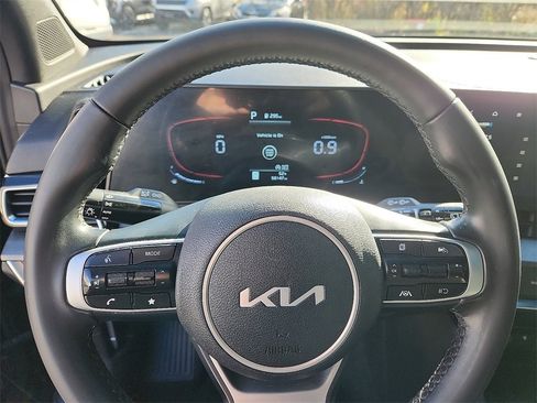 Certified 2023 Kia Sportage X-Line w/ X-Line Premium Package image 21