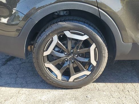 Certified 2023 Kia Telluride S AWD/4WD image 5