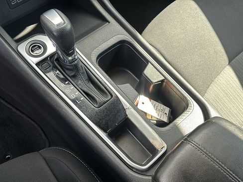 Used 2023 Nissan Sentra SV image 21