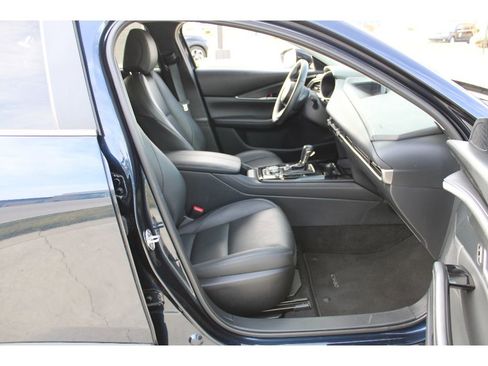 Used 2025 MAZDA CX-30 AWD 2.5 S w/ Select Sport Pkg image 13