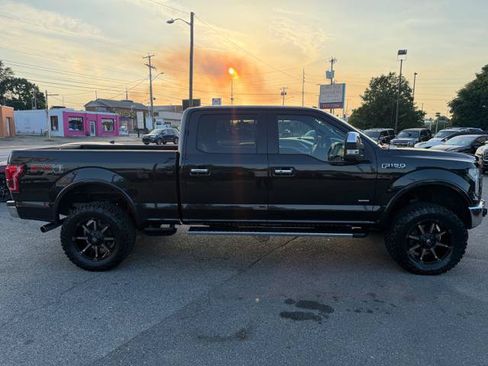 Used 2015 Ford F150 Lariat w/ Equipment Group 502A Luxury AWD/4WD image 4