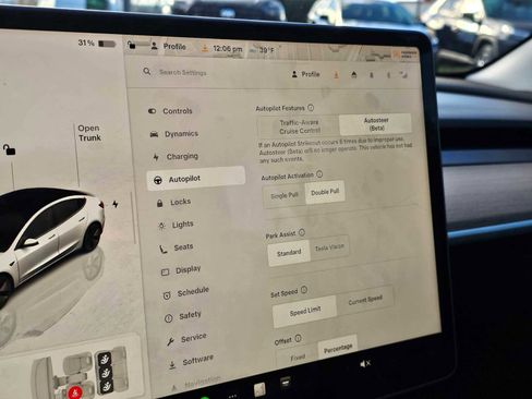 Used 2022 Tesla Model 3 Long Range image 29
