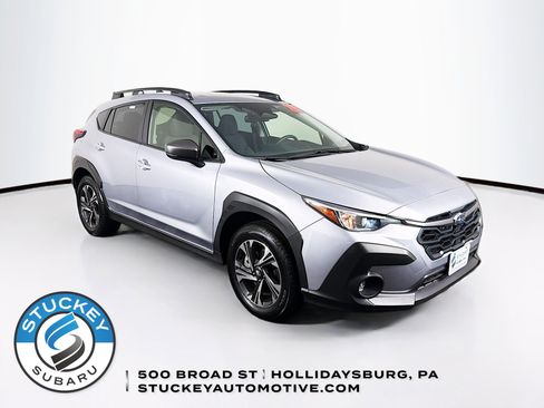 Used 2025 Subaru Crosstrek 2.0i Premium image 1