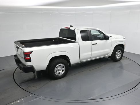 Used 2022 Nissan Frontier S w/ Technology Package image 34