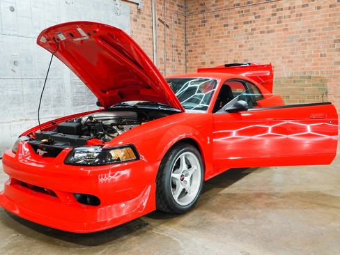 Used 2000 Ford Mustang Cobra RWD image 27