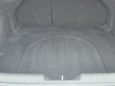 Used 2023 Hyundai Elantra Limited FWD image 24