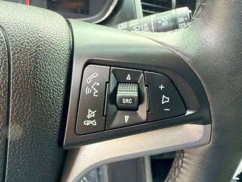 Used 2017 Chevrolet Trax LT w/ Driver Confidence Package AWD/4WD image 24