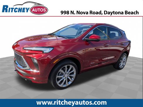 Used 2024 Buick Encore GX Avenir w/ Avenir Convenience Package AWD/4WD image 1