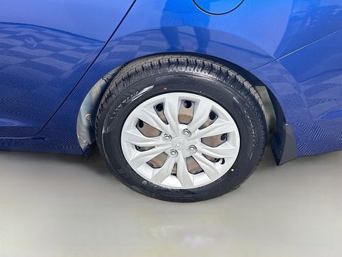 Used 2022 Hyundai Accent SE image 36