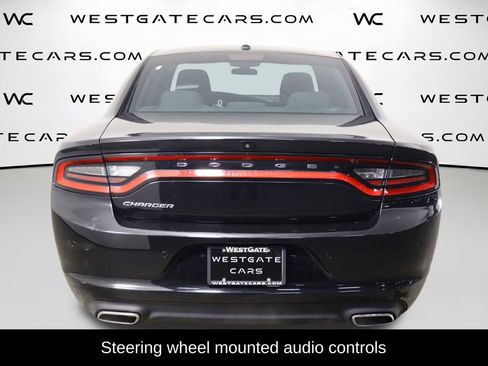 Used 2022 Dodge Charger SXT image 4