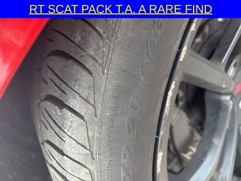 Used 2022 Dodge Challenger R/T Scat Pack w/ T/A Package image 8