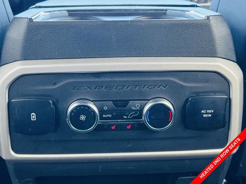 Used 2023 Ford Expedition Limited image 13