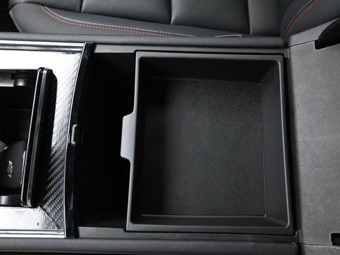 Certified 2024 Chevrolet Traverse RS w/ LPO, Floor Liner Package image 21