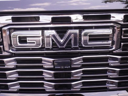 Used 2026 GMC Sierra 2500 Denali Ultimate AWD/4WD image 46