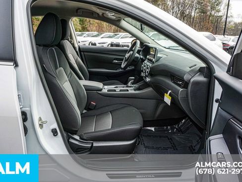 Used 2025 Nissan Sentra SV w/ All-Weather Package image 23