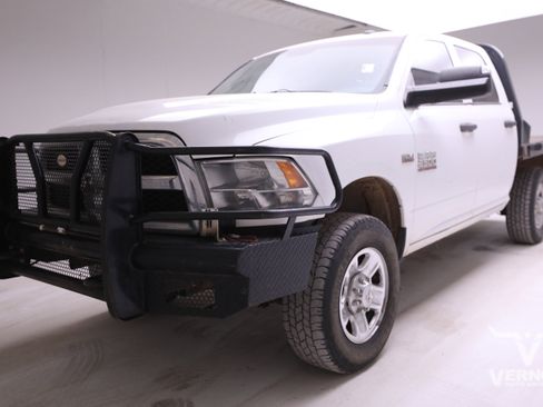 Used 2015 RAM 2500 Tradesman w/ Chrome Appearance Group image 1