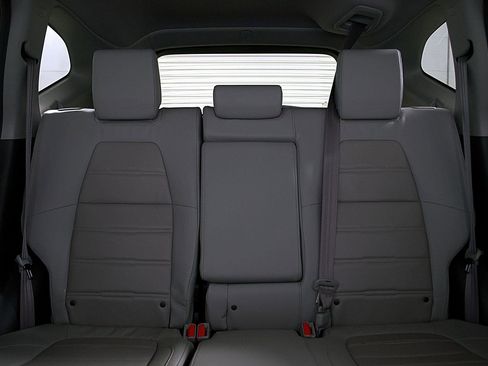 Used 2018 Honda CR-V Touring image 16