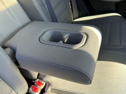 Used 2019 Honda CR-V EX image 32