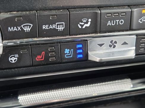 Used 2024 Ford F150 Lariat w/ Bed Utility Package AWD/4WD image 23