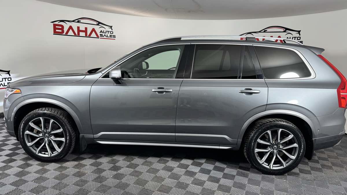 Used 2018 Volvo XC90 T6 Momentum w/ Convenience Package AWD/4WD image 6