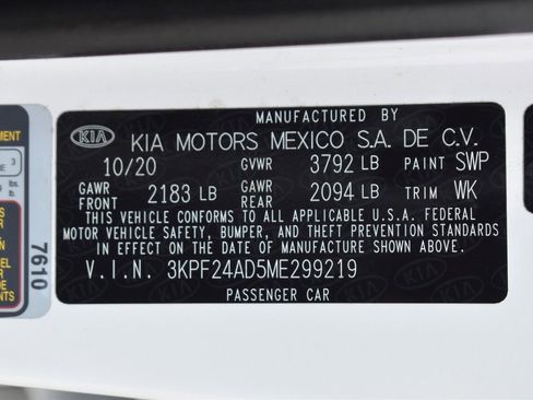 Used 2021 Kia Forte LXS FWD image 31