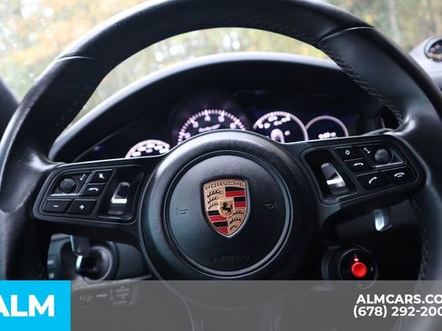 Used 2022 Porsche Cayenne Turbo GT image 32