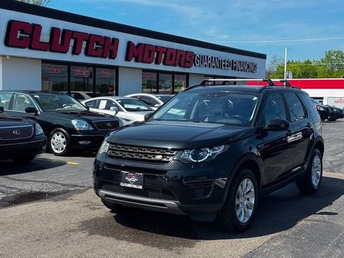 Used 2017 Land Rover Discovery Sport SE AWD/4WD image 1