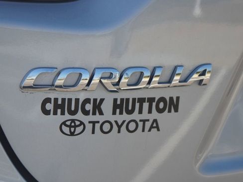 Used 2022 Toyota Corolla LE image 15