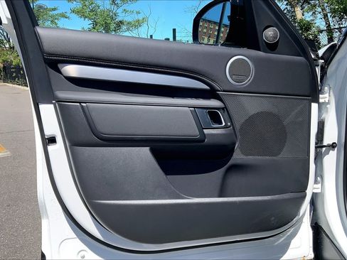 New 2026 Land Rover Discovery Dynamic SE AWD/4WD image 10