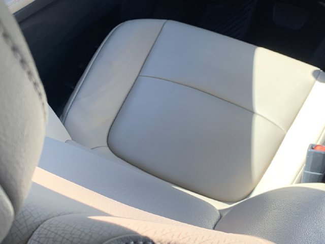 Certified 2024 Toyota Sienna XLE FWD image 18