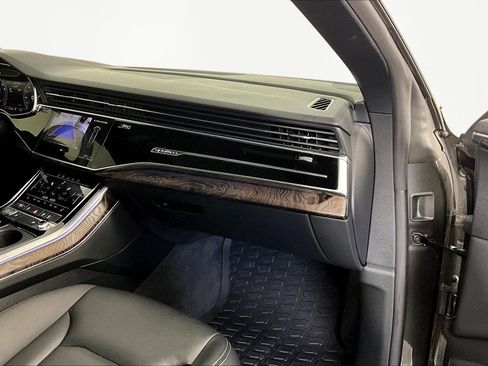 Used 2020 Audi Q8 Premium w/ Black Optic Package image 27