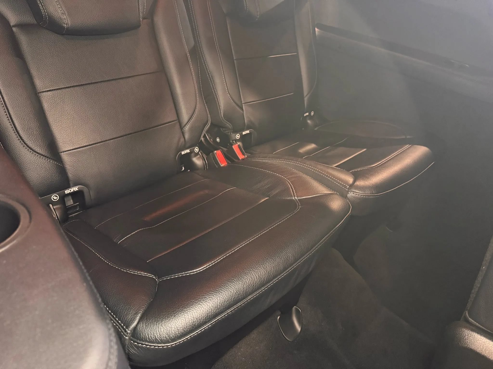 Used 2018 Mercedes-Benz GLS 550 4MATIC w/ Driver Assistance Package image 25