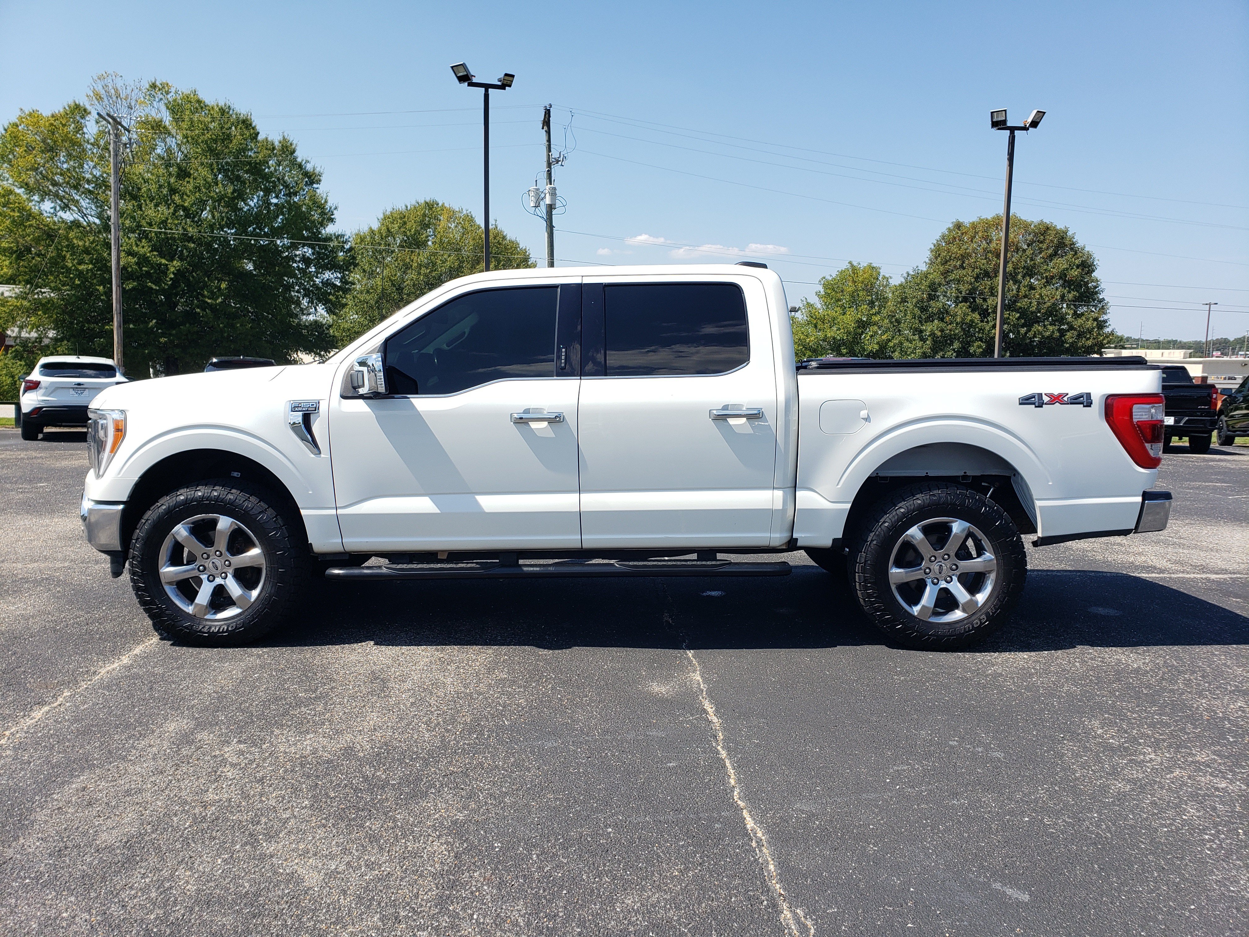 Used 2022 Ford F150 Lariat AWD/4WD image 6