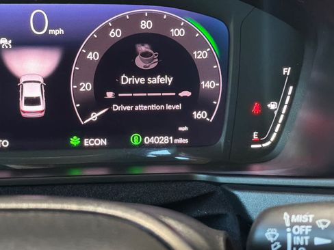 Used 2023 Honda Accord Sport image 27