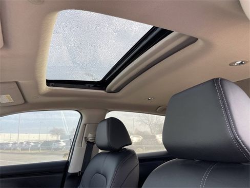 Used 2024 Honda HR-V EX-L image 23