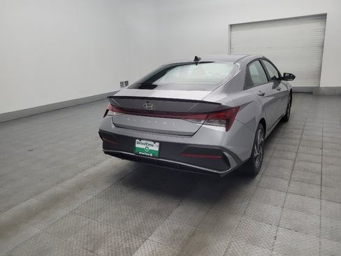 Used 2025 Hyundai Elantra Sport w/ Cargo Package FWD image 9