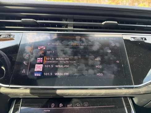 Used 2019 Audi Q8 Premium w/ Convenience Package image 15