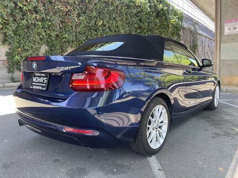 Used 2016 BMW 228i xDrive Convertible AWD/4WD image 3