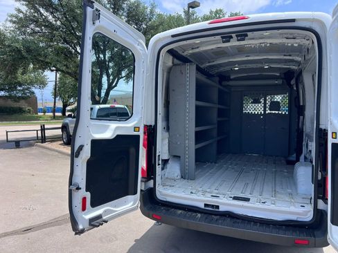 Used 2017 Ford Transit 150 148 Medium Roof RWD image 17