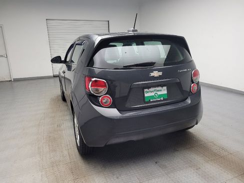 Used 2015 Chevrolet Sonic LT FWD image 6