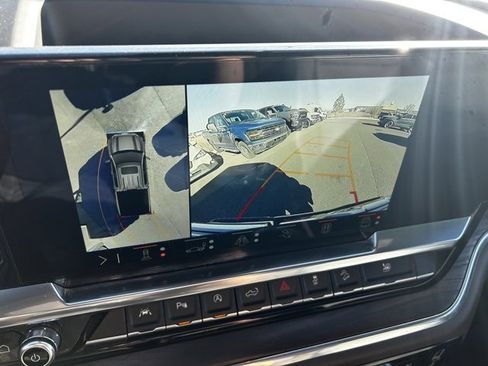 Used 2024 GMC Sierra 1500 SLT w/ SLT Premium Package image 24